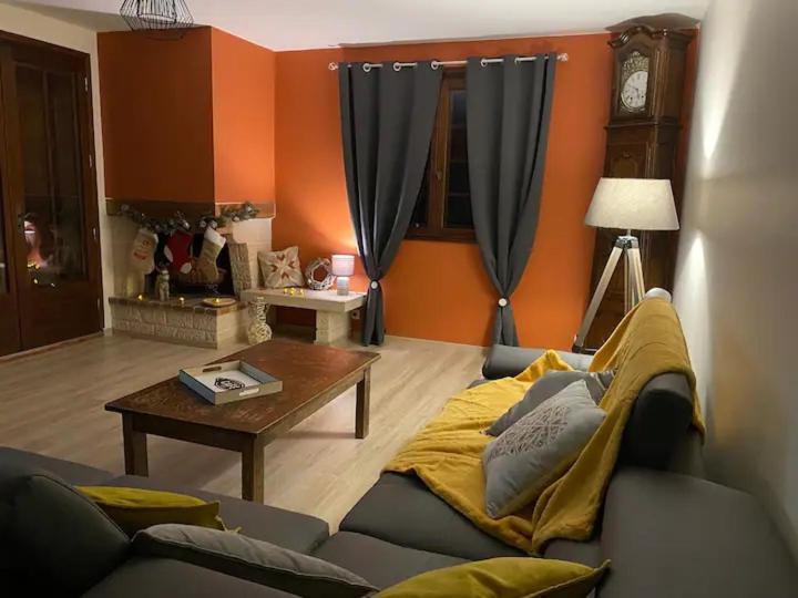 GITE LAVANDE avec piscine privée CLASSÉ 4 Étoiles Lagorce  Exterior foto